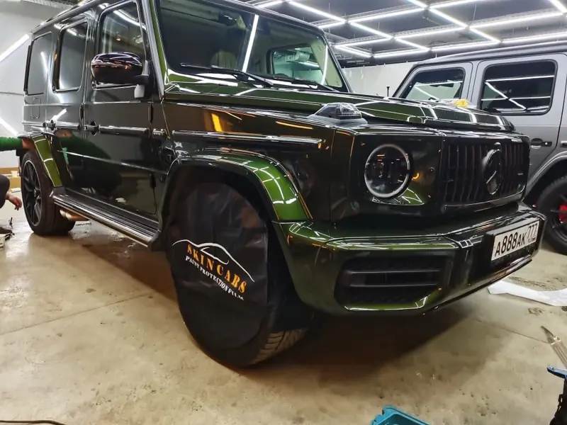 Mercedes-Benz G-Класс — зелёный глянцевый кузов
