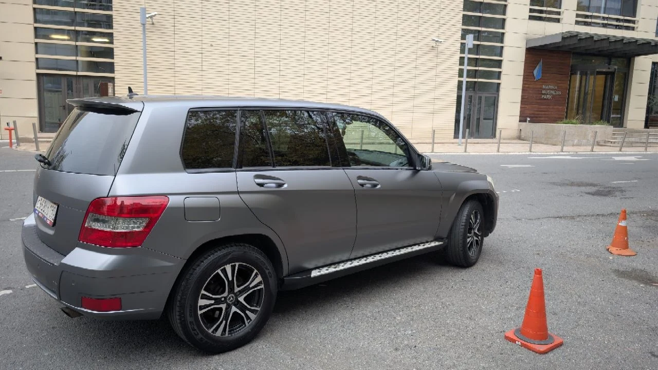 Mercedes-Benz GLK — боковая поверхность кузова