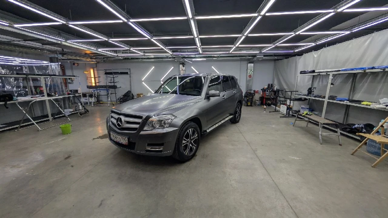 Mercedes-Benz GLK — ещё один ракурс в мастерской